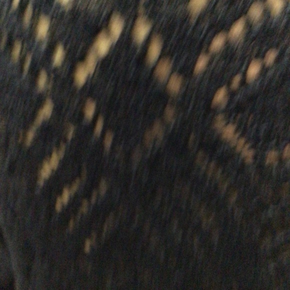 Sweater - Picture 6 of 6